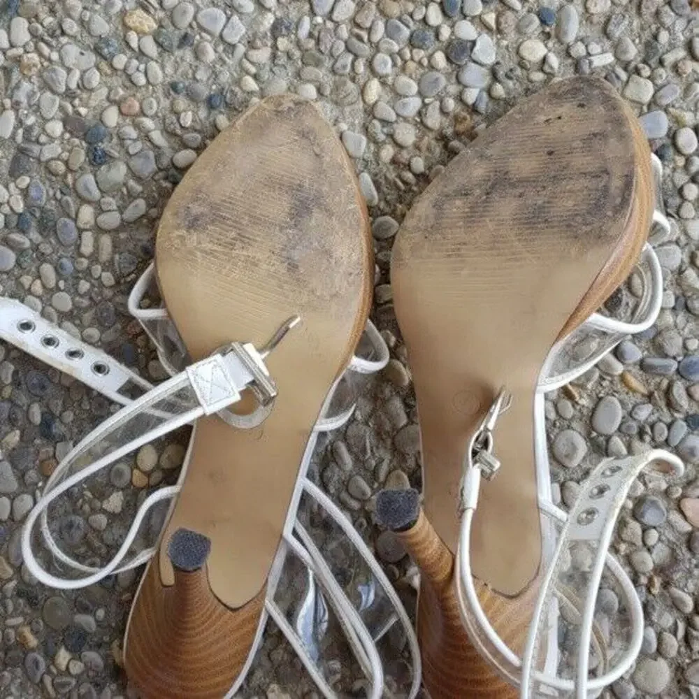White Heels **REPAIR NEEDED** - UK Size 4/US Size 6